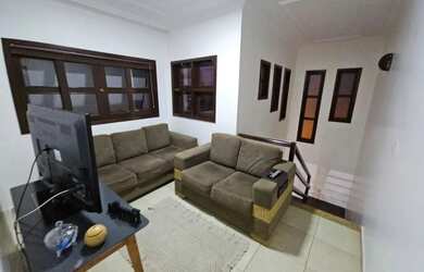 Imagem 16: Sobrado para venda possui 235 metros quadrados com 3 quartos