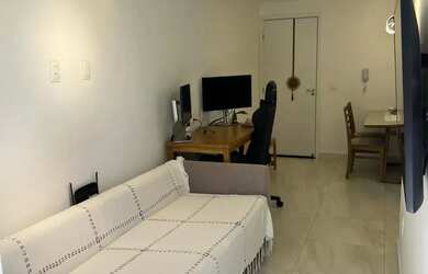 Imagem: O apartamento possui 2 Dormitórios, 2 Banheiros, 1 Vaga na