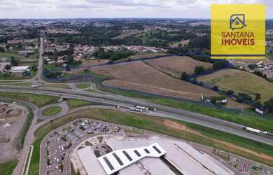 Imagem: O terreno possui 85.600m² de Área e está localizado em Vila