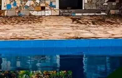 Imagem: A pousada chalé possui 3 Dormitórios, Acomodam 25 pessoas