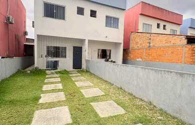 Imagem: O apartamento possui 2 Dormitórios, 1 Banheiro, 2 Vagas na