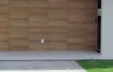 Imagem: A casa em condomínio possui 2 Dormitórios, 2 Banheiros, 2