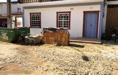 Imagem: A casa possui 3 Dormitórios, 3 Banheiros e está localizado