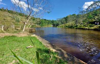 Imagem 7: Vendo meu terreno com variedades de topografias com vistas incríveis