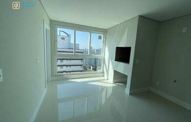 Imagem: O apartamento possui 3 Dormitórios, 4 Banheiros, 2 Vagas na