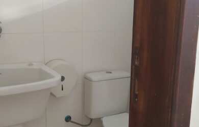 Imagem 7: Kitinete independente, espaçosa, arejada e bonita-