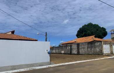 Imagem: O terreno possui 360m² de Área e está localizado em Canaã