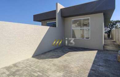 Imagem: A casa possui 3 Dormitórios, 2 Banheiros, 2 Vagas na garagem