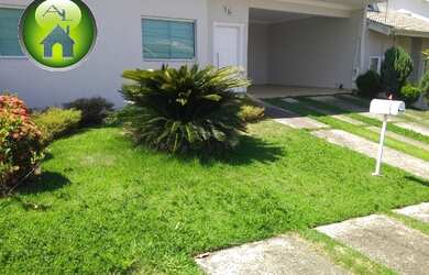 Imagem: A casa em condomínio possui 3 Dormitórios, 3 Banheiros, 4