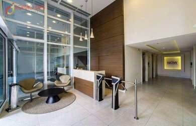 Imagem: O depósito possui 1 Vaga na garagem, 32m² de Área e está