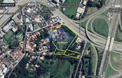 Imagem: O terreno possui 33.786m² de Área e está localizado em Caucaia