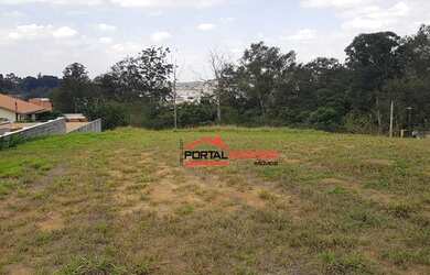 Imagem: O terreno possui 726m² de Área e está localizado em Jardim