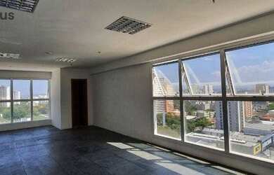 Imagem: O depósito possui 2 Vagas na garagem, 52m² de Área e Imóvel