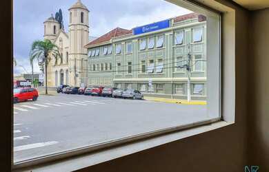 Imagem: O depósito possui 396m² de Área e está localizado em Centro