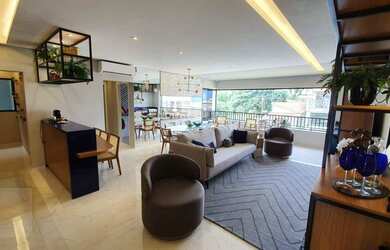 Imagem: O apartamento possui 3 Dormitórios, 2 Banheiros, 2 Vagas na