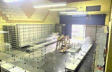 Imagem 8: Salão para alugar, 80 m² por R$ 5.000,00/mês - Vila Luzita - Santo...