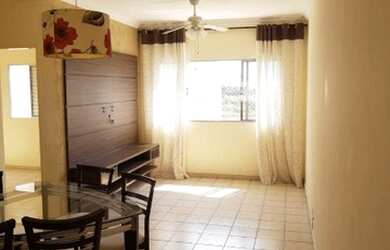 Imagem: O apartamento possui 2 Dormitórios, 1 Banheiro, 2 Vagas na