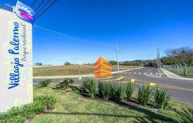 Imagem: O terreno possui 163m² de Área, Imóvel novo e está localizado