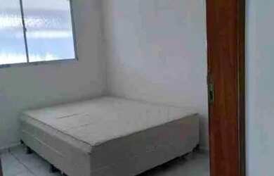 Imagem 2: Repasso uma linda casa. 1 Vaga na garageme2 Dormitórios