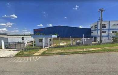 Imagem: O depósito possui 3.857m² de Área e está localizado em