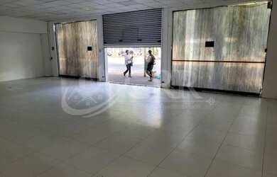 Imagem: O depósito possui 220m² de Área e está localizado em Jardim