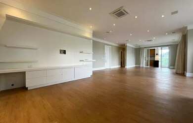 Imagem: O apartamento possui 3 Dormitórios, 5 Banheiros, 5 Vagas na