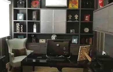 Imagem 6: Oportunidade. 804m² de Área, 2 Vagas na garageme4 Dormitórios