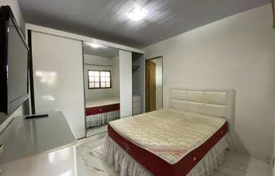 Imagem: A kitnet possui 1 Dormitório, 1 Banheiro, 1 Vaga na garagem