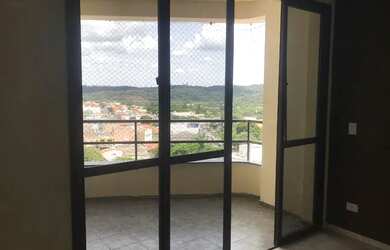 Imagem: O apartamento possui 3 Dormitórios, 2 Banheiros, 2 Vagas na