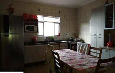 Imagem 7: CAIQUE, CASA EM SÃO PAULO NA ZONA SUL, LOCALIZADA NO JARDIM PLANALTO