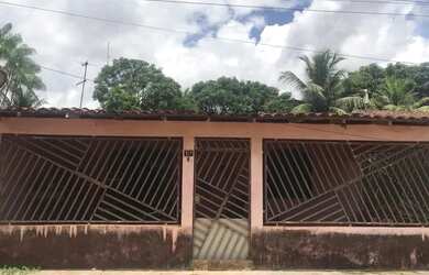 Imagem: A casa possui 2 Dormitórios, 1 Banheiro, 66m² de Área e