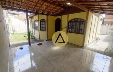 Imagem: A casa possui 2 Dormitórios, 1 Banheiro, 1 Vaga na garagem