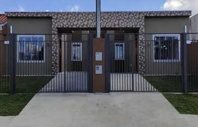 Imagem: A casa possui 2 Dormitórios, 1 Banheiro, 60m² de Área e