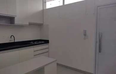 Imagem 2: apartamento- kitnet. Área de serviço, 30m² de Área, 1 Vaga na garageme1...