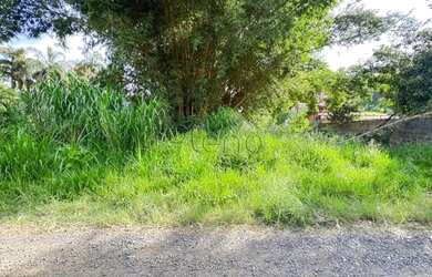 Imagem 4: Terreno à venda com 1619m² , frente para 02 ruas, no bairro Vila Ipê...