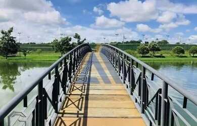 Imagem: O terreno possui 720m² de Área e está localizado em Papagaio