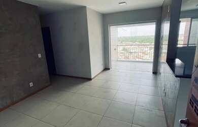 Imagem: O apartamento possui 2 Dormitórios, 2 Banheiros, 2 Vagas na