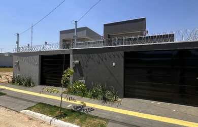 Imagem: Casa 3 quartos em avenida a venda em Senador Canedo no jardim