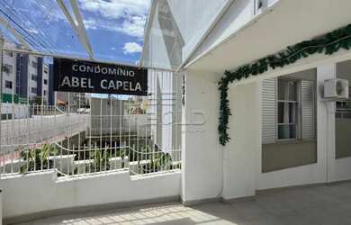 Imagem: O apartamento possui 3 Dormitórios, 1 Banheiro, 1 Vaga na garagem