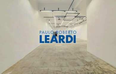 Imagem: O depósito possui 200m² de Área e está localizado em Pinheiros