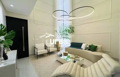 Imagem: A casa possui 3 Dormitórios, 4 Banheiros, 4 Vagas na garagem