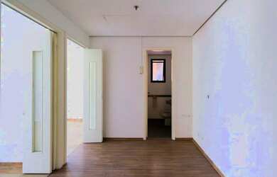 Imagem 3: Conjunto Comercial em excelente localização, com sala, banheiro e 1...