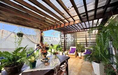 Imagem: O apartamento possui 3 Dormitórios, 2 Banheiros, 2 Vagas na