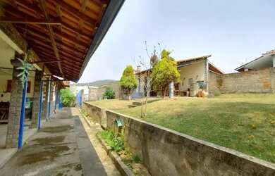 Imagem 11: Residência de Alto Padrão em Lambari - 6 Dormitórios, 2 suítes e área...