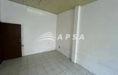 Imagem 4: SALA COM 28M² NA PITUBA NO AMENDOEIRA CENTER SALA COM APROXIMADAMENTE 28M², DENTRO DO SHOP