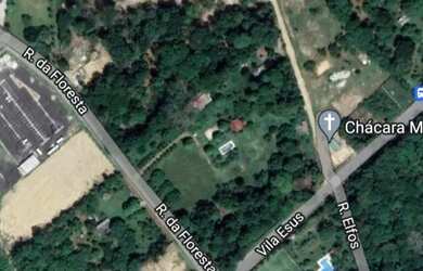 Imagem: O terreno possui 30.000m² de Área e está localizado em Tarumã