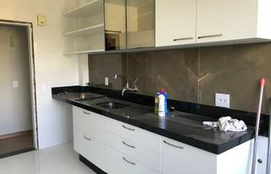 Imagem: O apartamento possui 3 Dormitórios, 2 Banheiros, 1 Vaga na