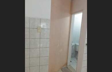 Imagem: O apartamento para alugar possui 2 Dormitórios, 1 Banheiro