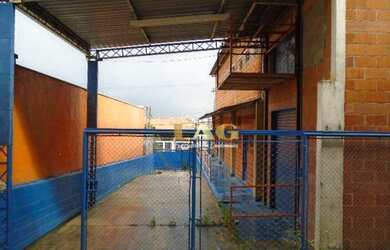 Imagem 2: Galpão à venda, 720 m² por R$ 2.000.000 - Jardim São Lourenzo - Sorocaba/SP