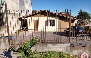 Imagem: O terreno possui 360m² de Área e está localizado em Kayser